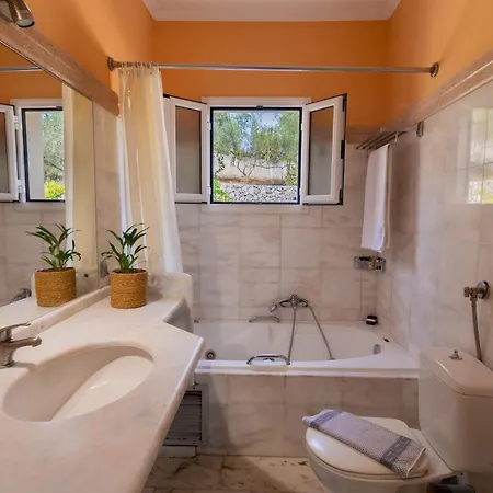 Villa Nefeli Breeze *