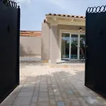 فيلة Nefeli Breeze ذيسْخا